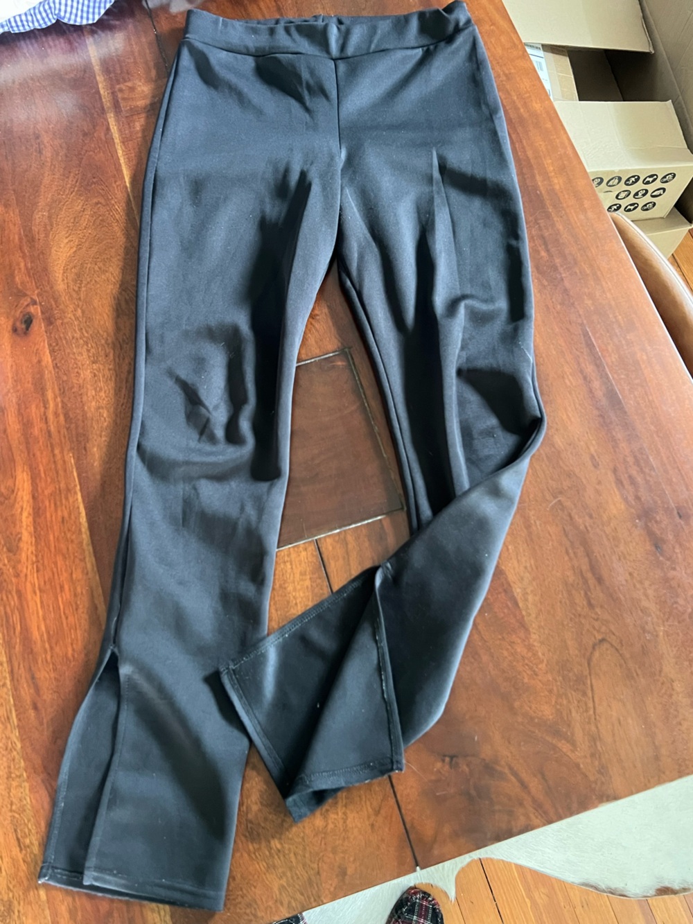 H&M Women’s Split Hem Leggings | US 10 | Black